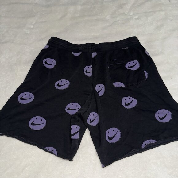 Mens Nike Smiley Face Black Have A Nike Day Sweat Shorts CD8484-010 Size XLarge - Picture 7 of 7